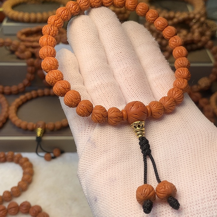 @***秦桃核手串秦岭龙纹
