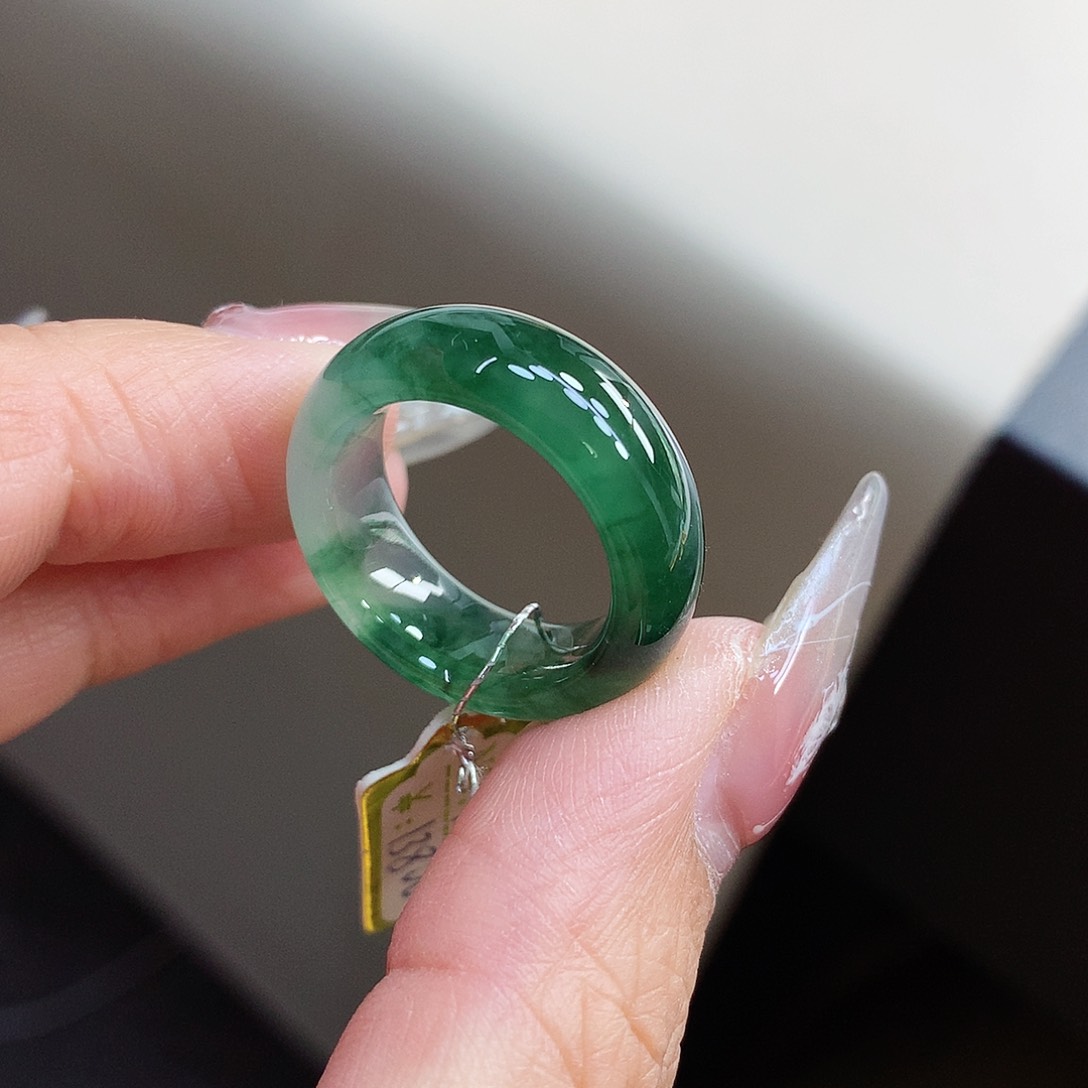 翡翠戒指未镶嵌15号