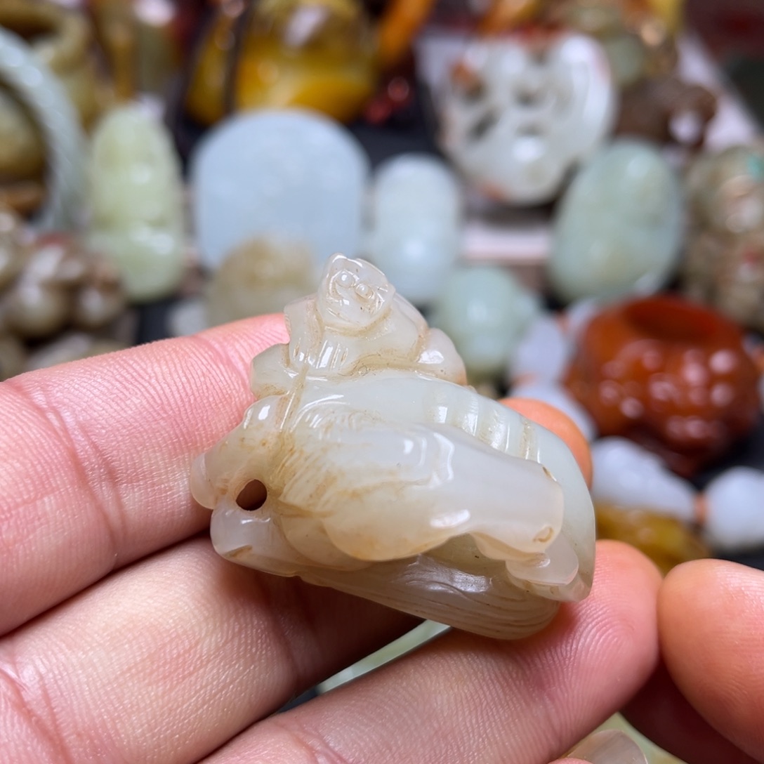 和田玉挂件未镶嵌