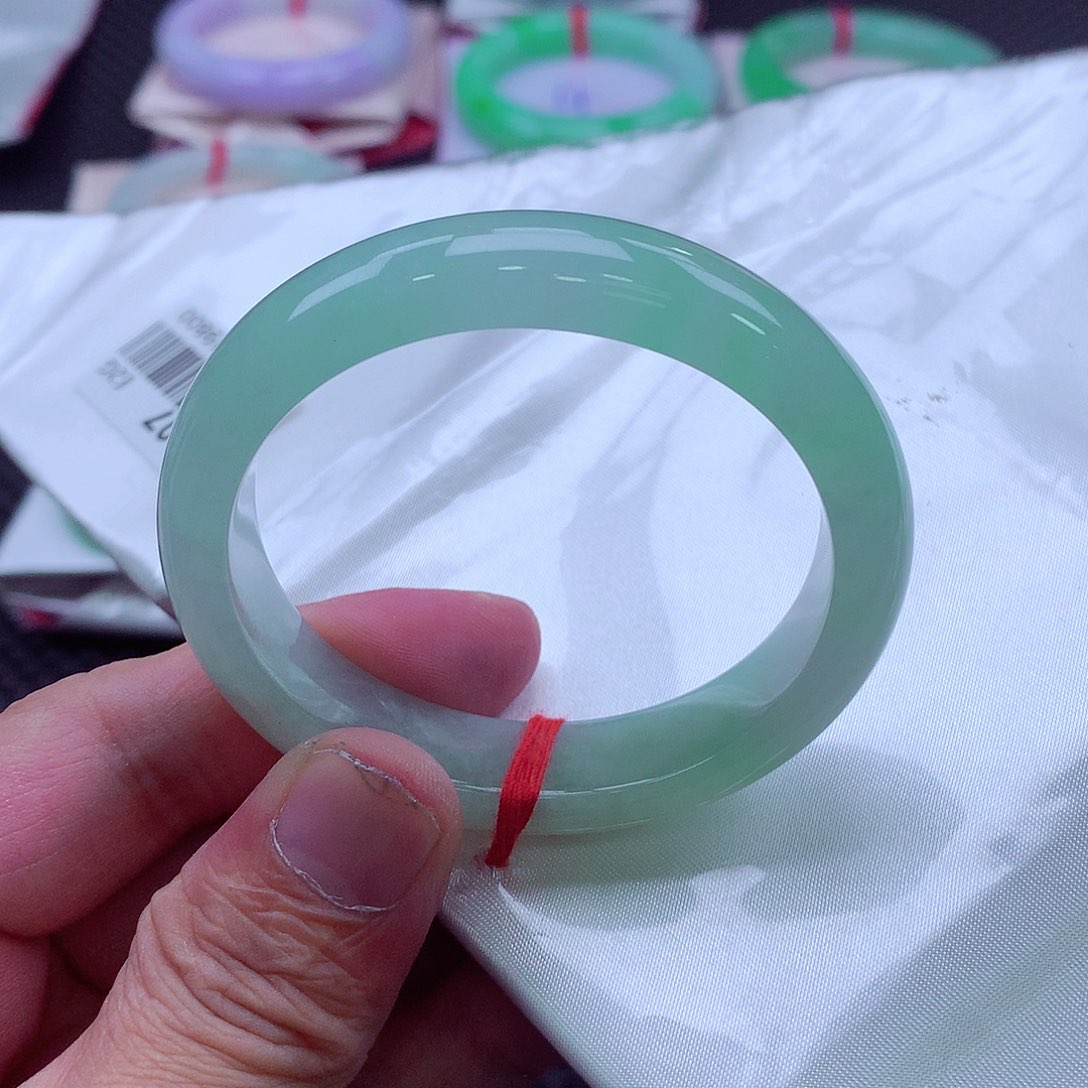 未镶嵌手镯翡翠翡翠