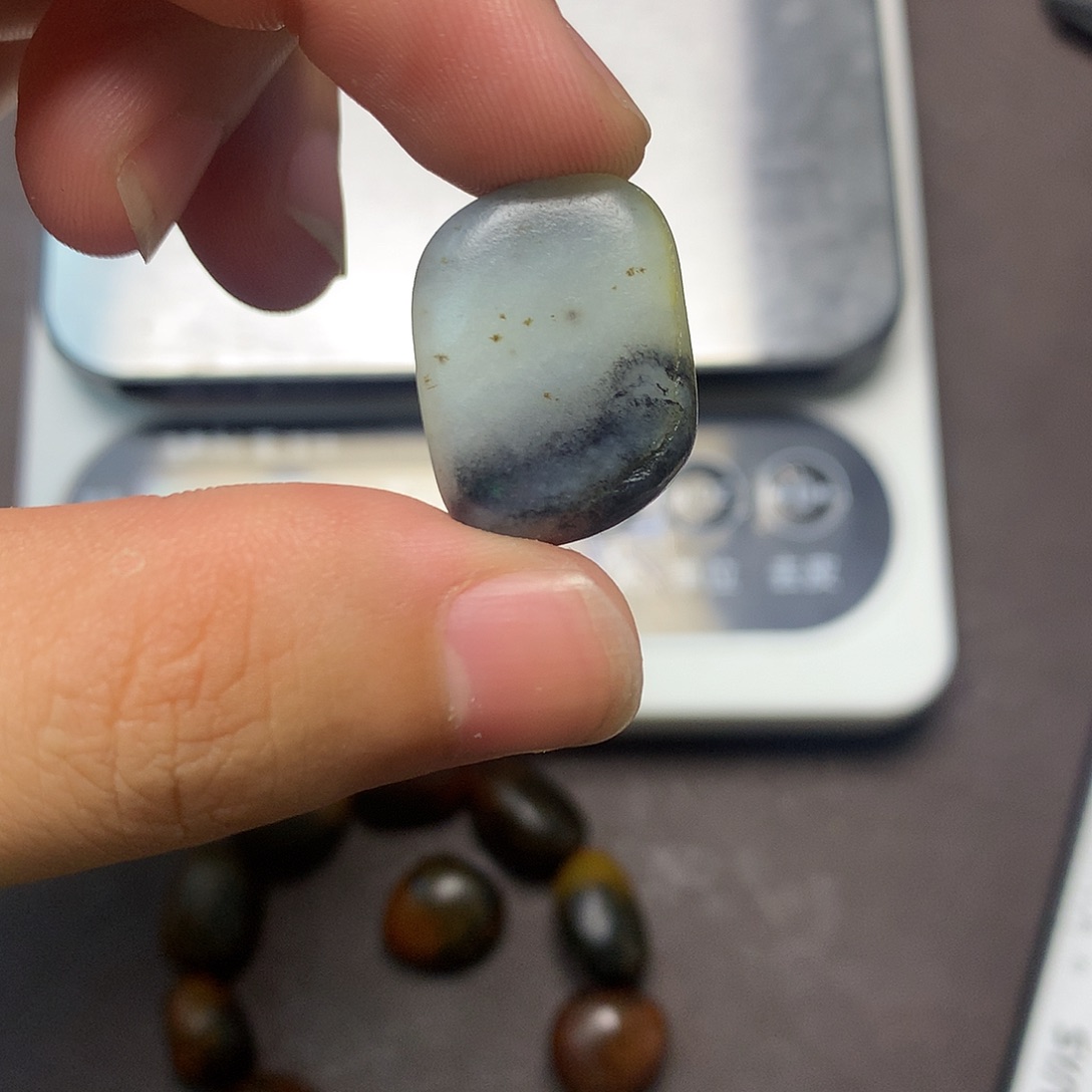 和田玉（糖玉）未镶嵌挂件