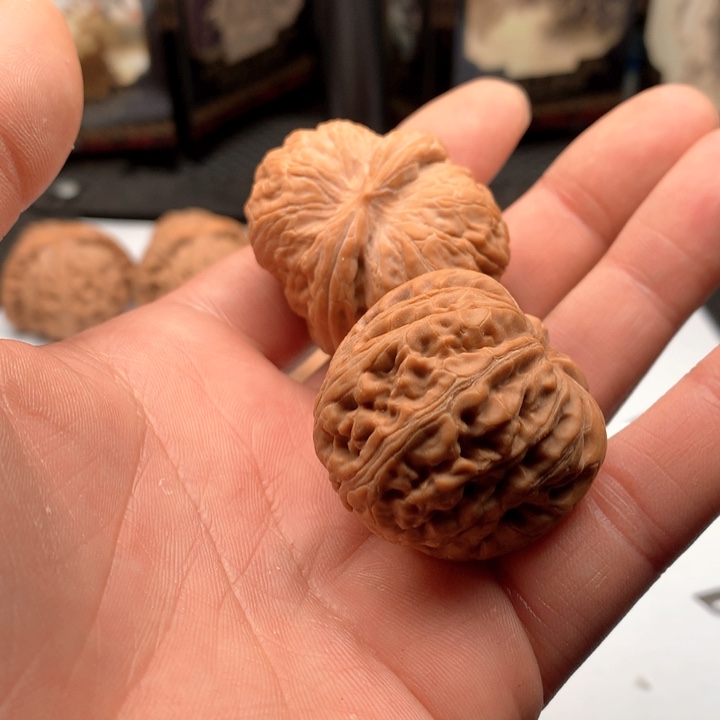 恒*我在外面吃饭了啊