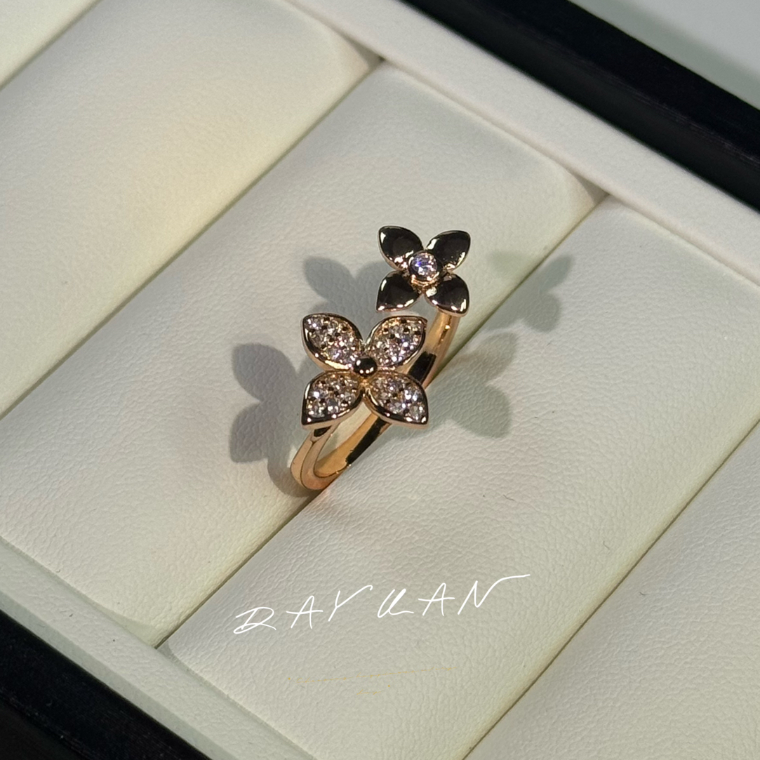 铜合金锆石戒指 高定不规则四叶草甜美指环精致百搭饰品素款