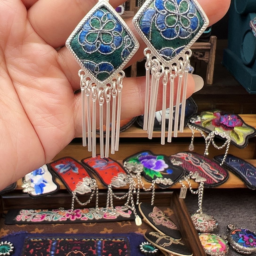 织绣手工刺绣工艺品