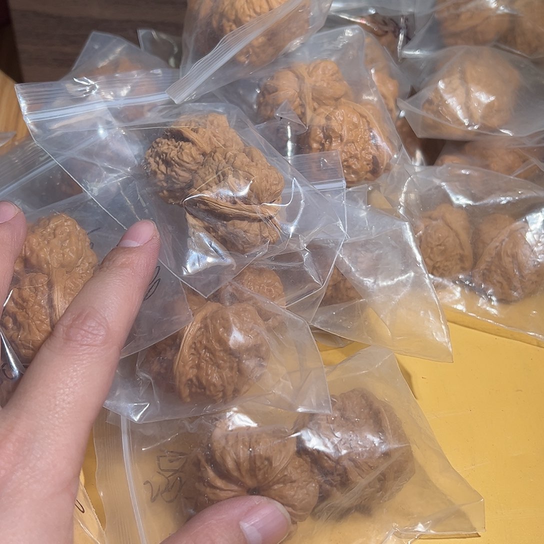 文玩核桃把件三角蛙35