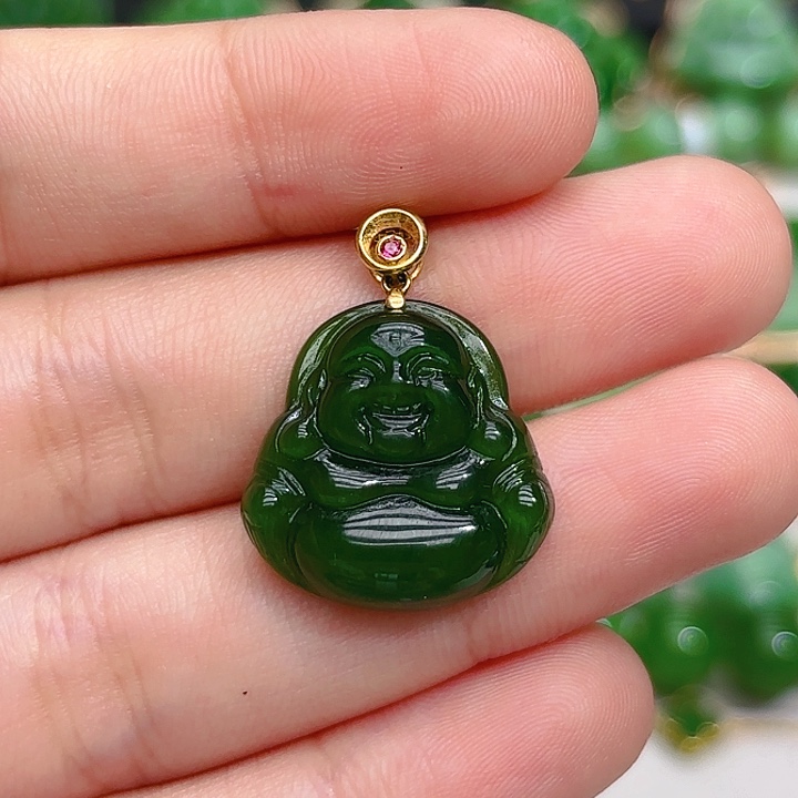 和田玉（碧玉）颈饰18K金镶嵌