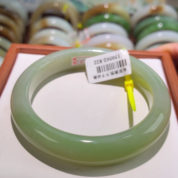 和田玉未镶嵌手镯 57 58