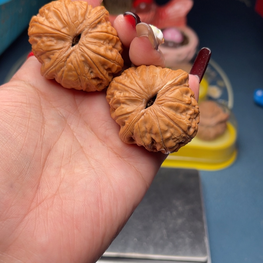 文玩核桃把件元宝45