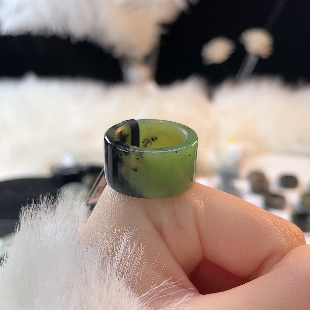 和田玉未镶嵌戒指k19 多彩碧玉直切18.0mm