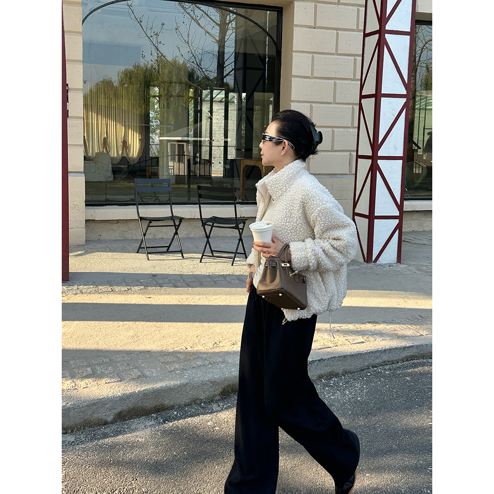 SHIIEELL立领米白拉链摇粒绒百搭老钱风时尚休闲棉服外套Z3773