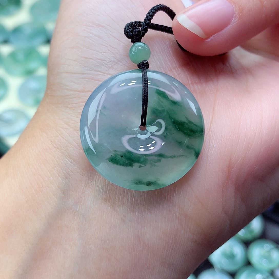 翡翠颈饰未镶嵌G****A尺寸27-5.9