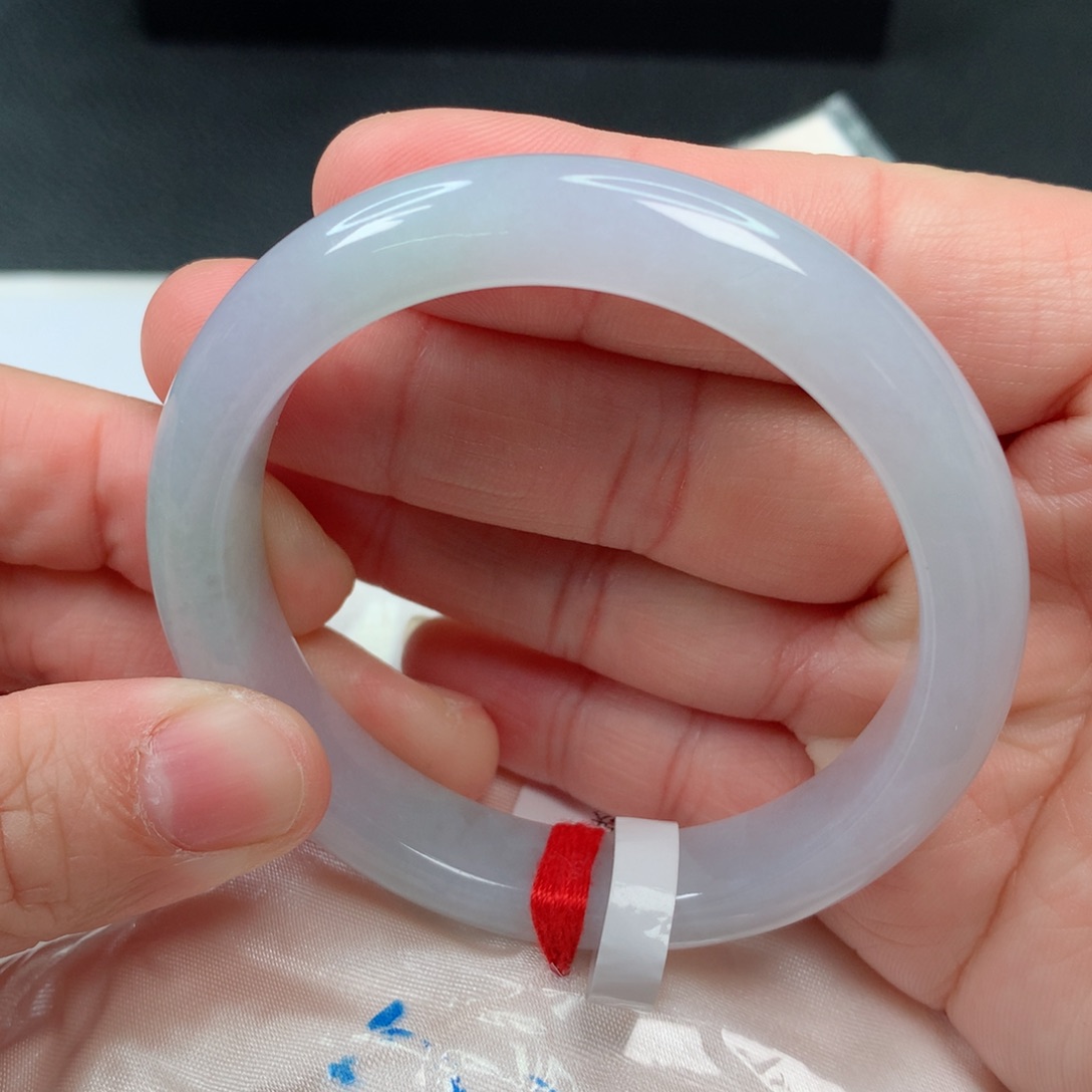 翡翠手镯未镶嵌，，，，，，，