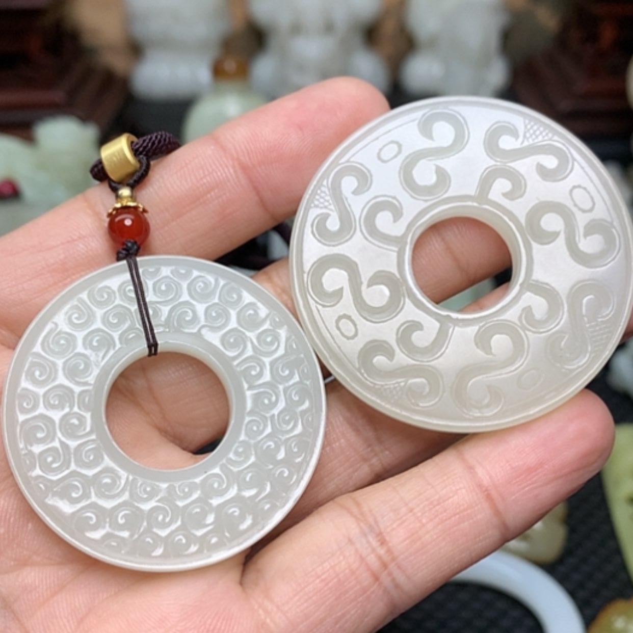【闪购商品】未镶嵌和田玉挂件石*