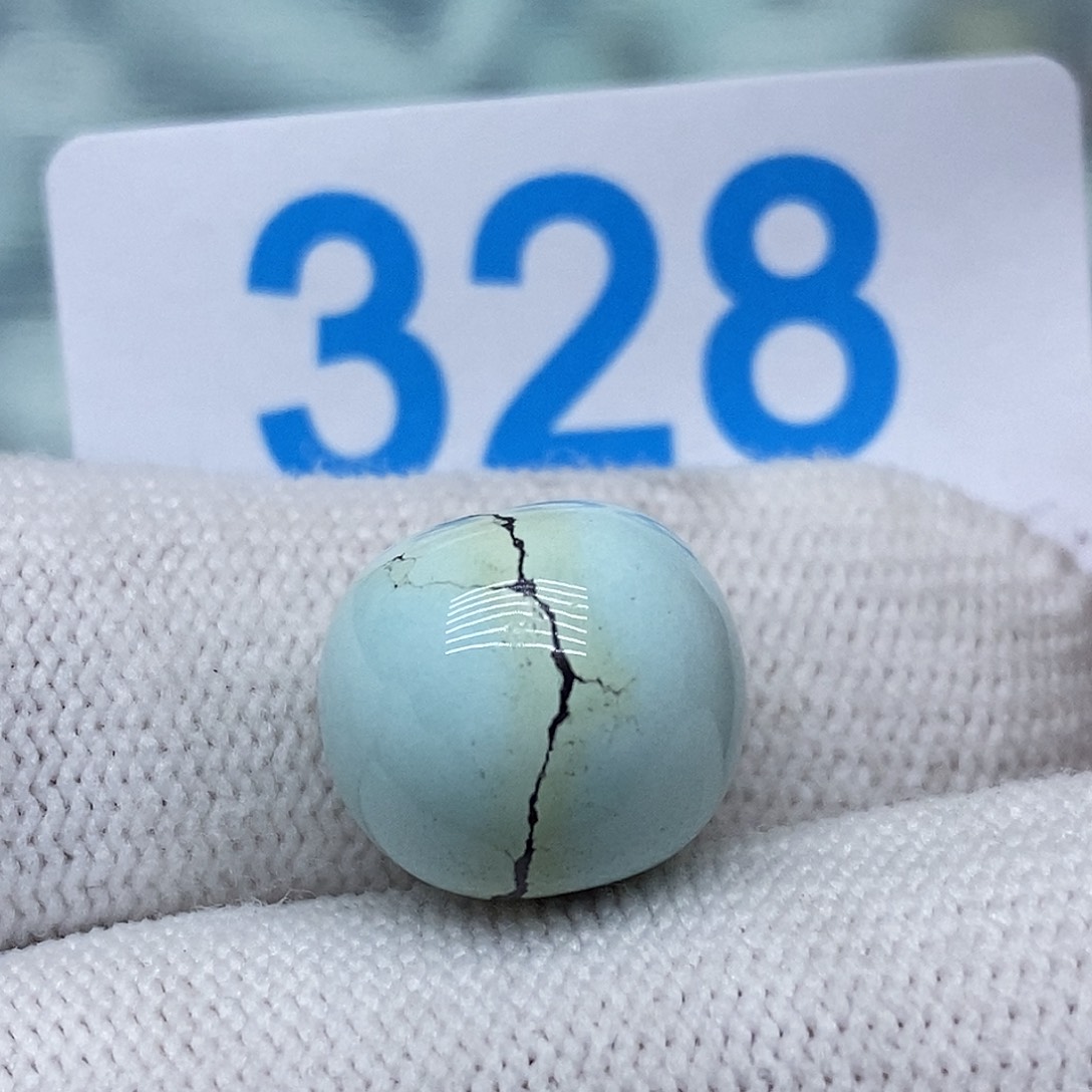 强***强绿松石未镶嵌珠宝奇石