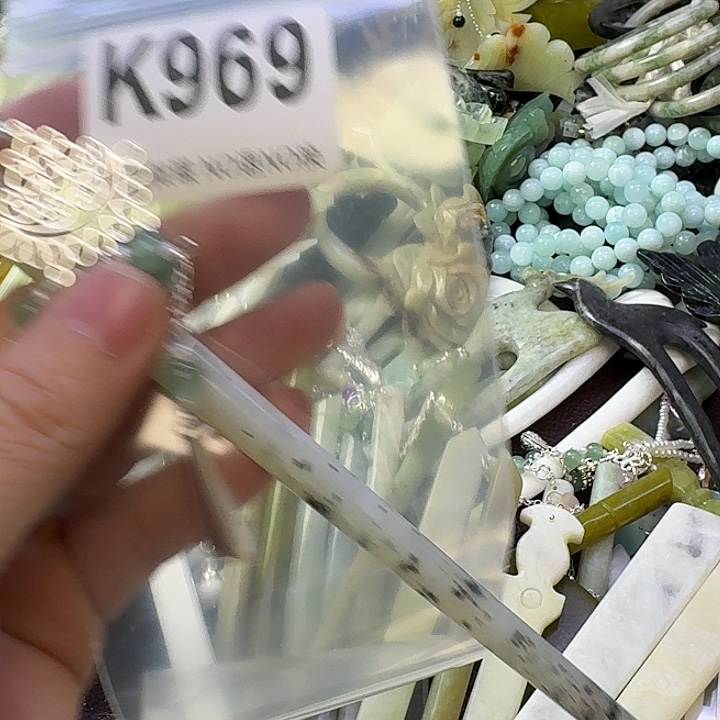 甜***圈蛇纹石玉合金发饰