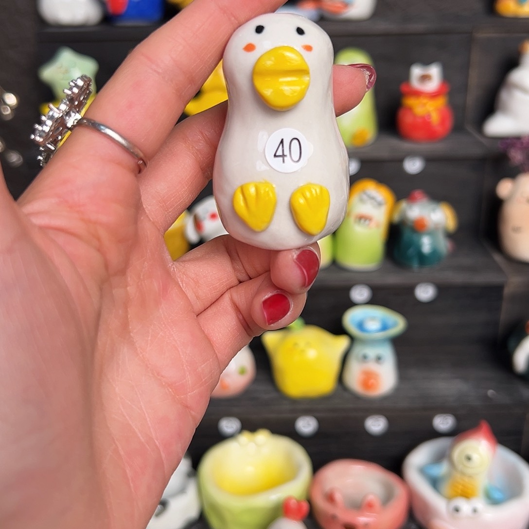 摆件手捏陶瓷，默认微瑕40