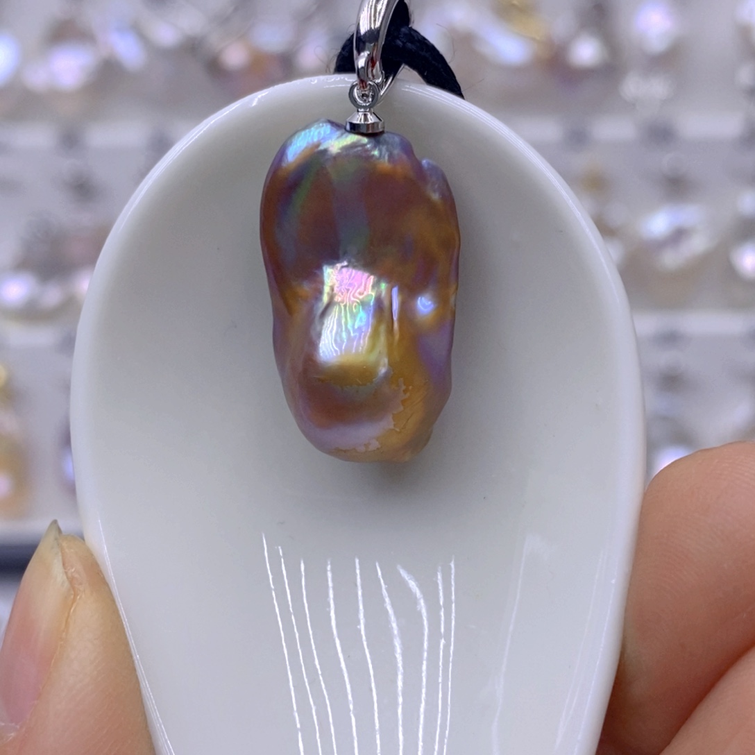 颈饰淡水珍珠未镶嵌