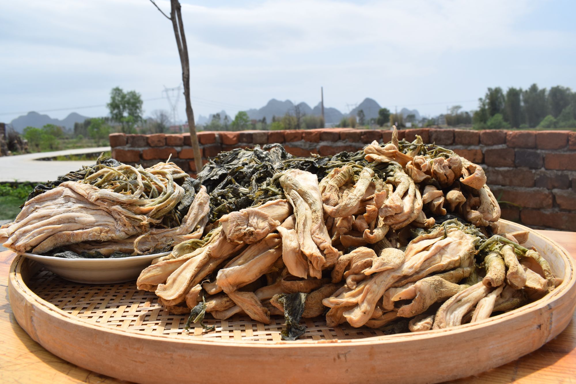 广西钟山英家大头菜1斤2斤3斤下饭咸菜原真空包装自封袋农家自种