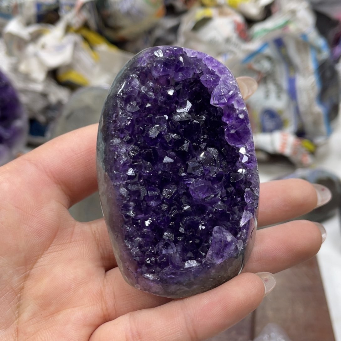 紫晶大型摆件（非配饰）未镶嵌