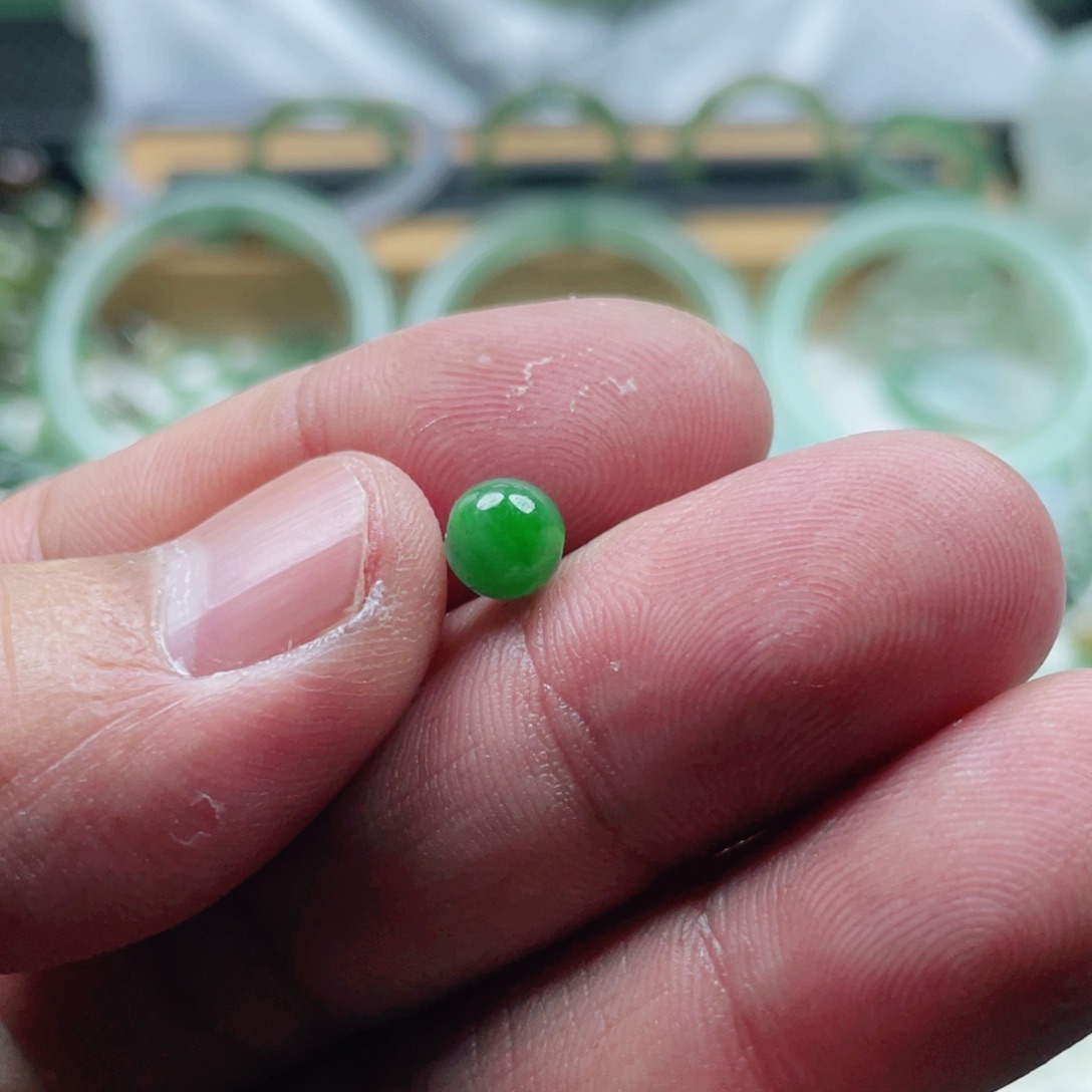 颈饰未镶嵌翡翠平****l翡翠