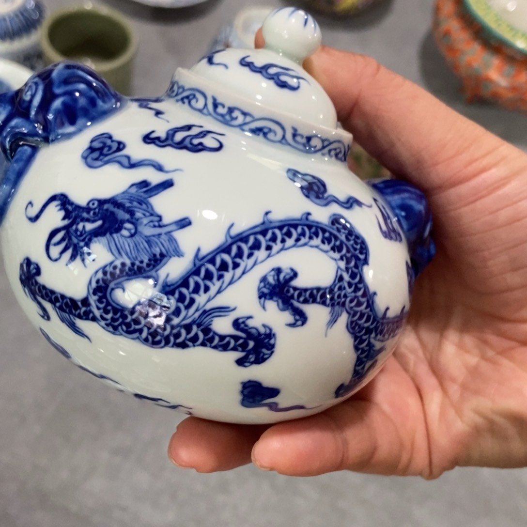 源思陶瓷有限公司