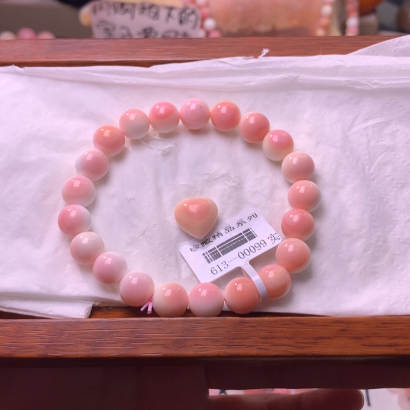 【闪购商品】查罗石颈饰合金福利95