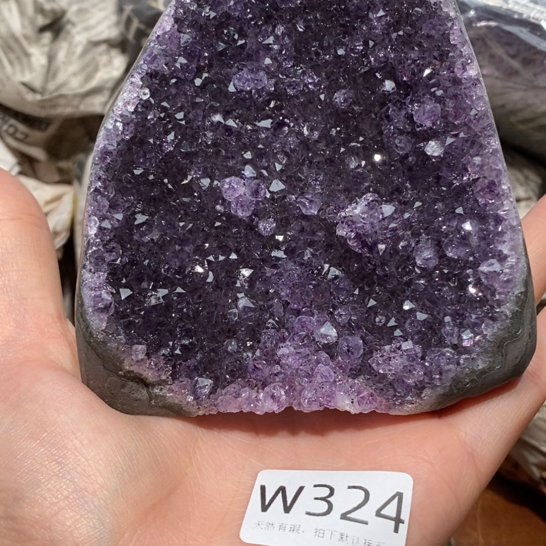 未镶嵌大型摆件（非配饰）水晶