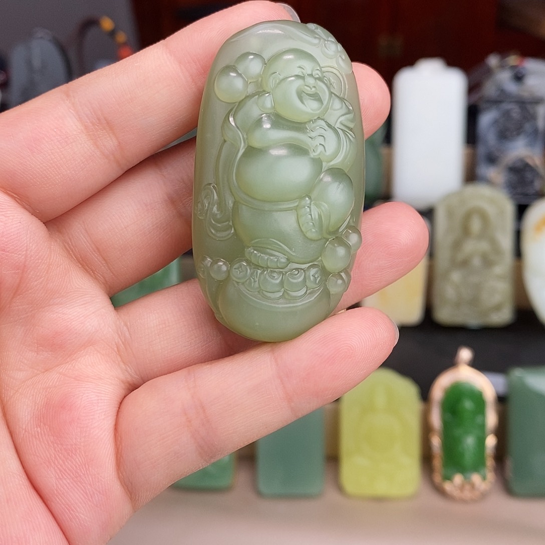 和田玉未镶嵌挂件