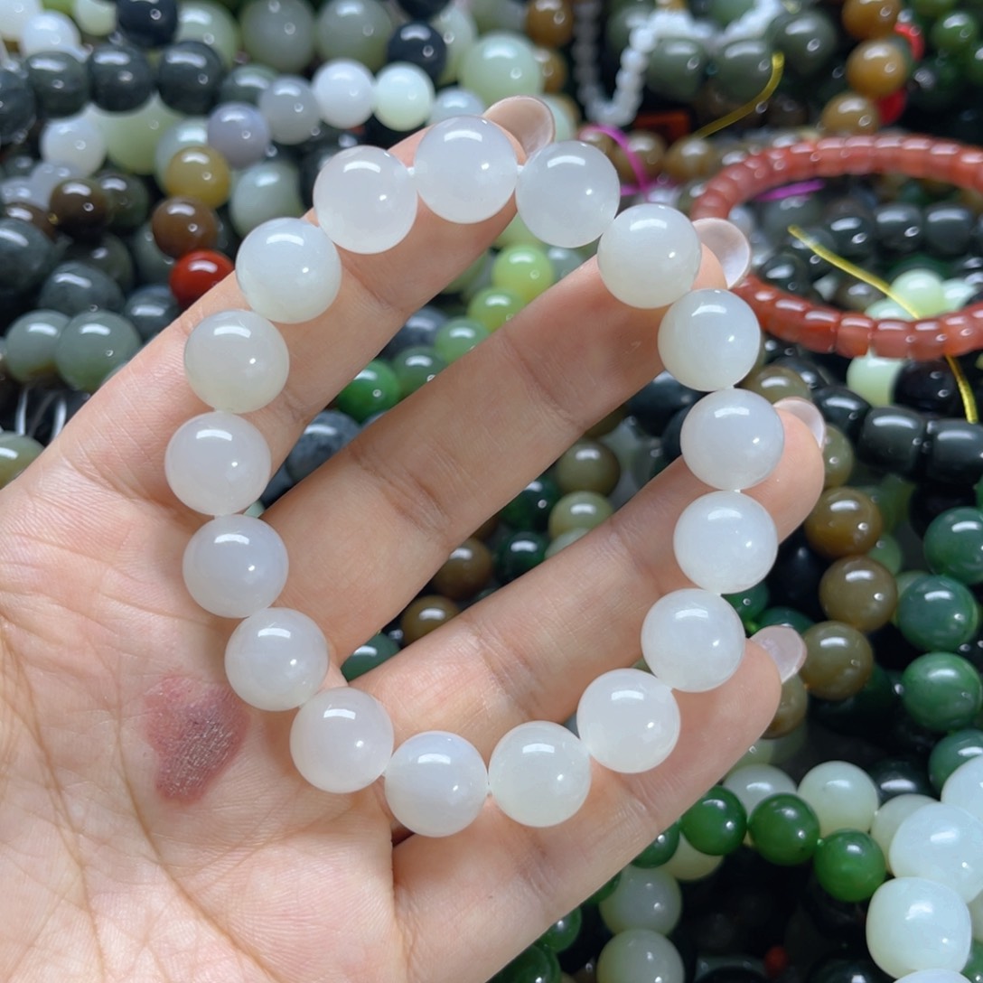 未镶嵌手链和田玉