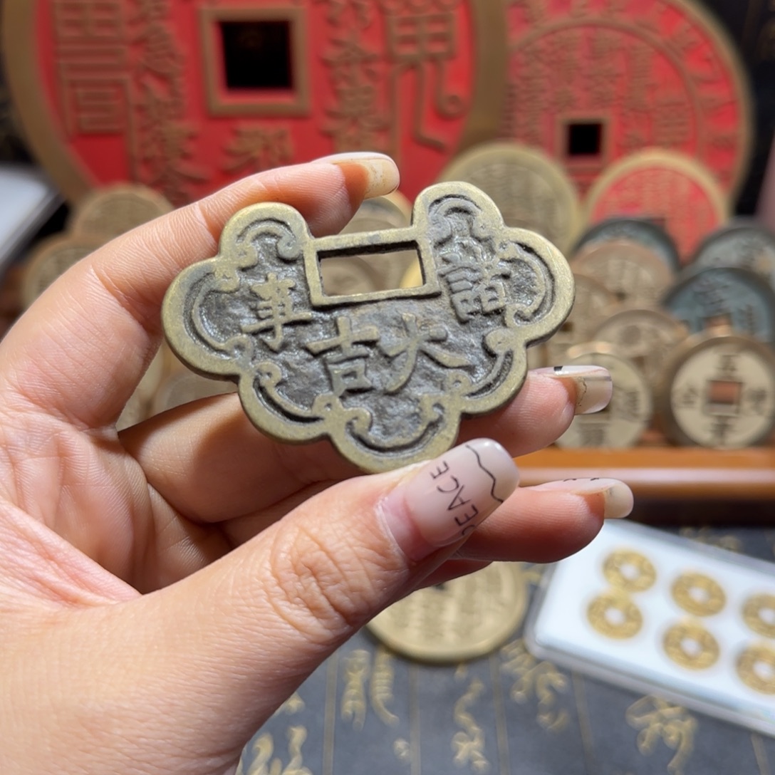 铜现代仿制工艺品