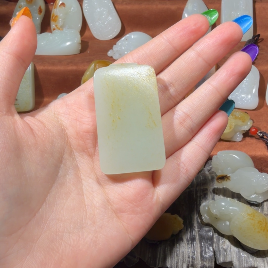 铁***哥和田玉未镶嵌挂件