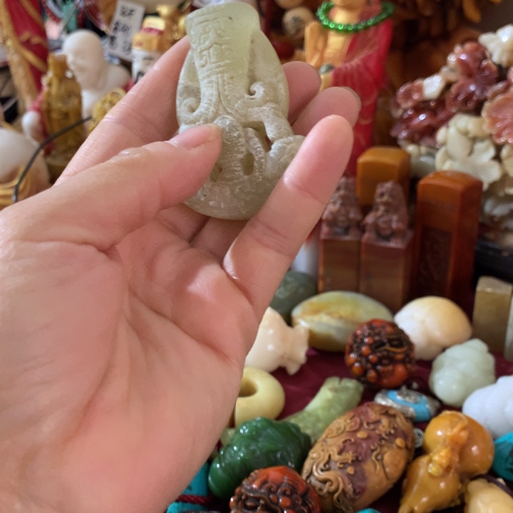 石材摆件的时候还在犹豫