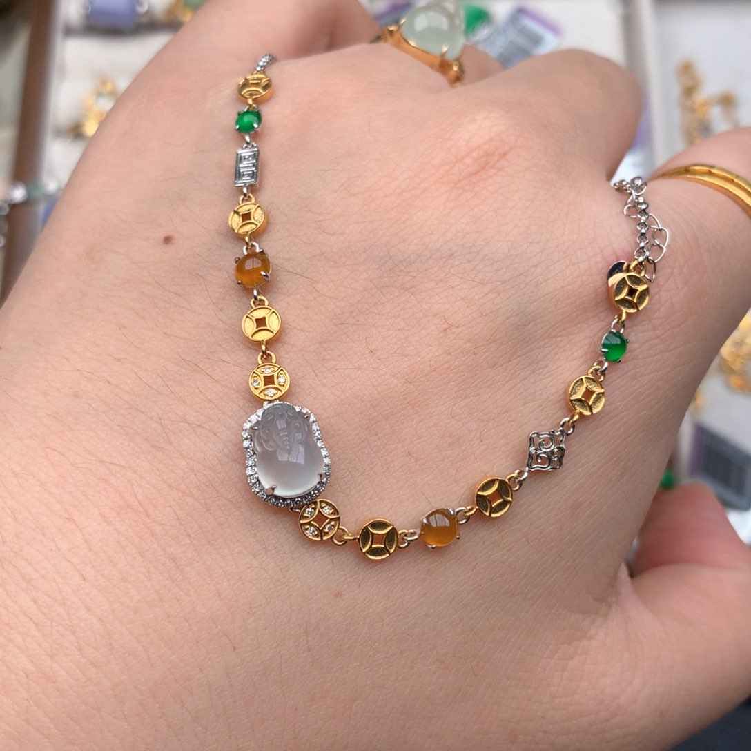 【闪购商品】18K金镶嵌挂件翡翠一