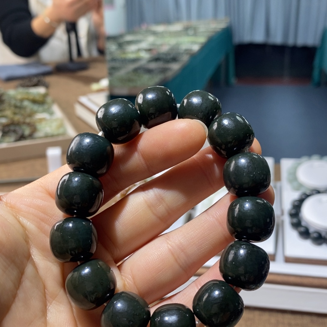 和田玉未镶嵌手链16