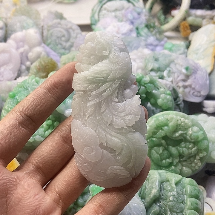 定制翡翠未镶嵌天然翡翠