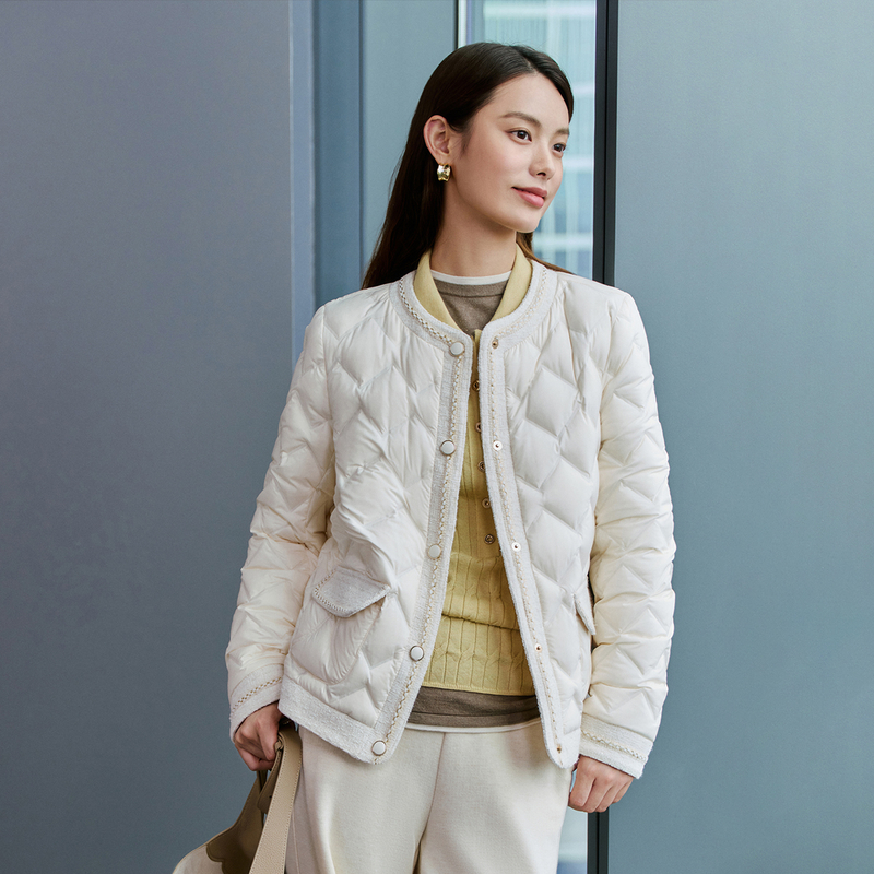 EP雅莹2025早秋新款女装 90白鸭绒小香风羽绒服短款格纹外套Y137A