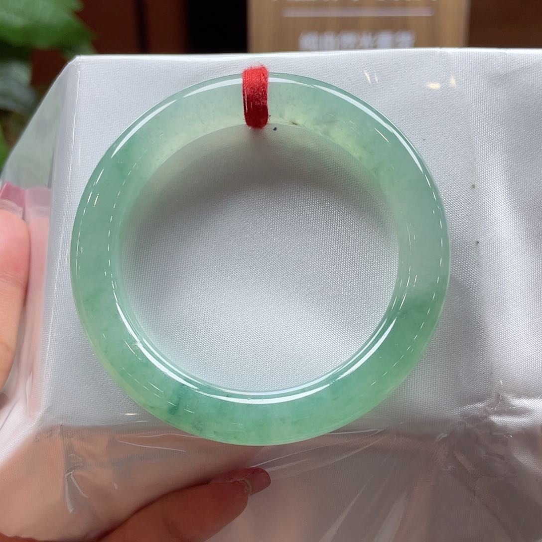 翡翠手镯未镶嵌191 号链接