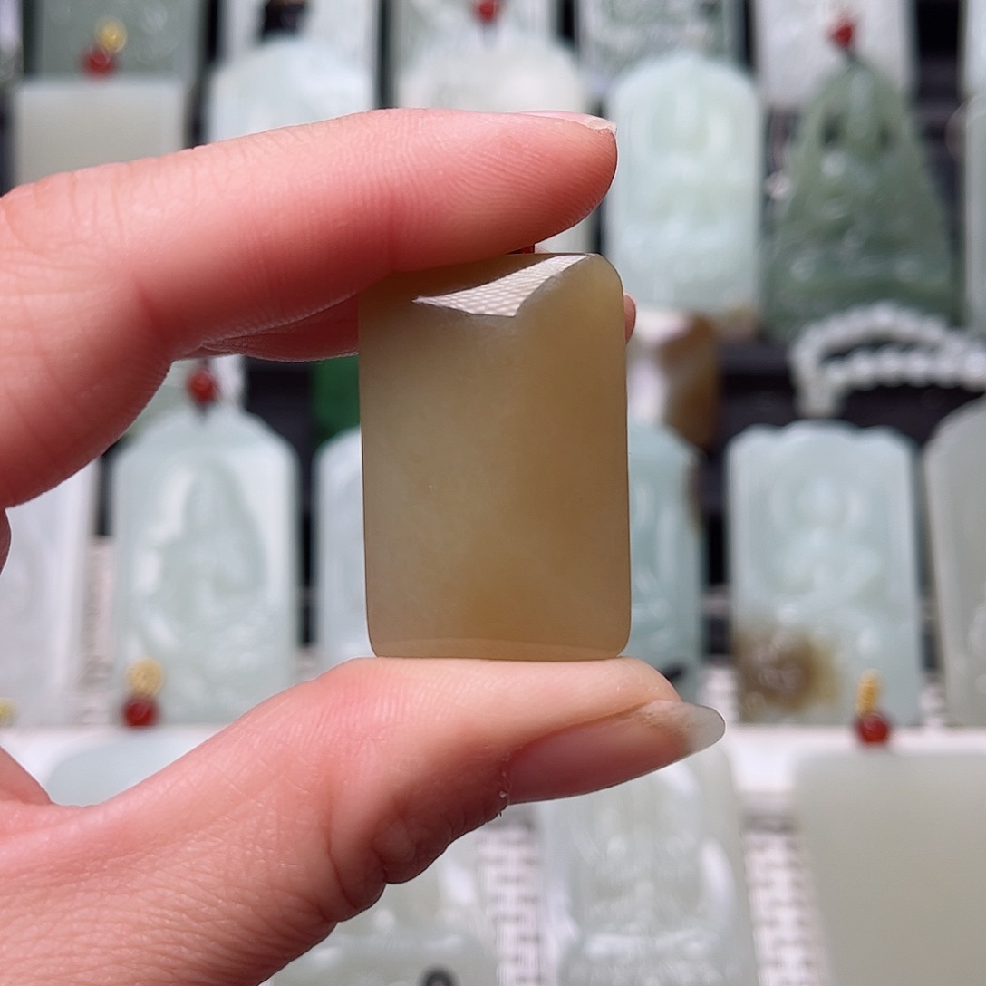 和田玉挂件未镶嵌