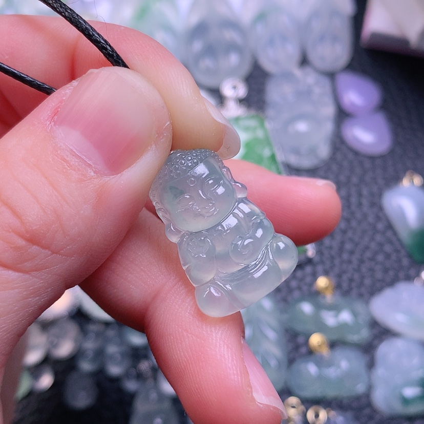 【闪购商品】翡翠颈饰18K金镶嵌鑫**?天然缅甸翡翠