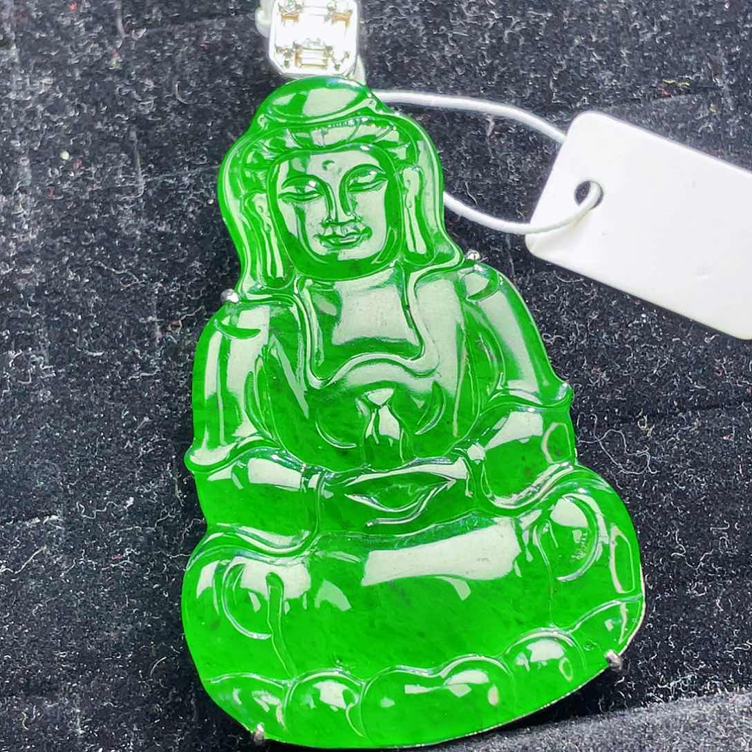翡翠颈饰未镶嵌98，