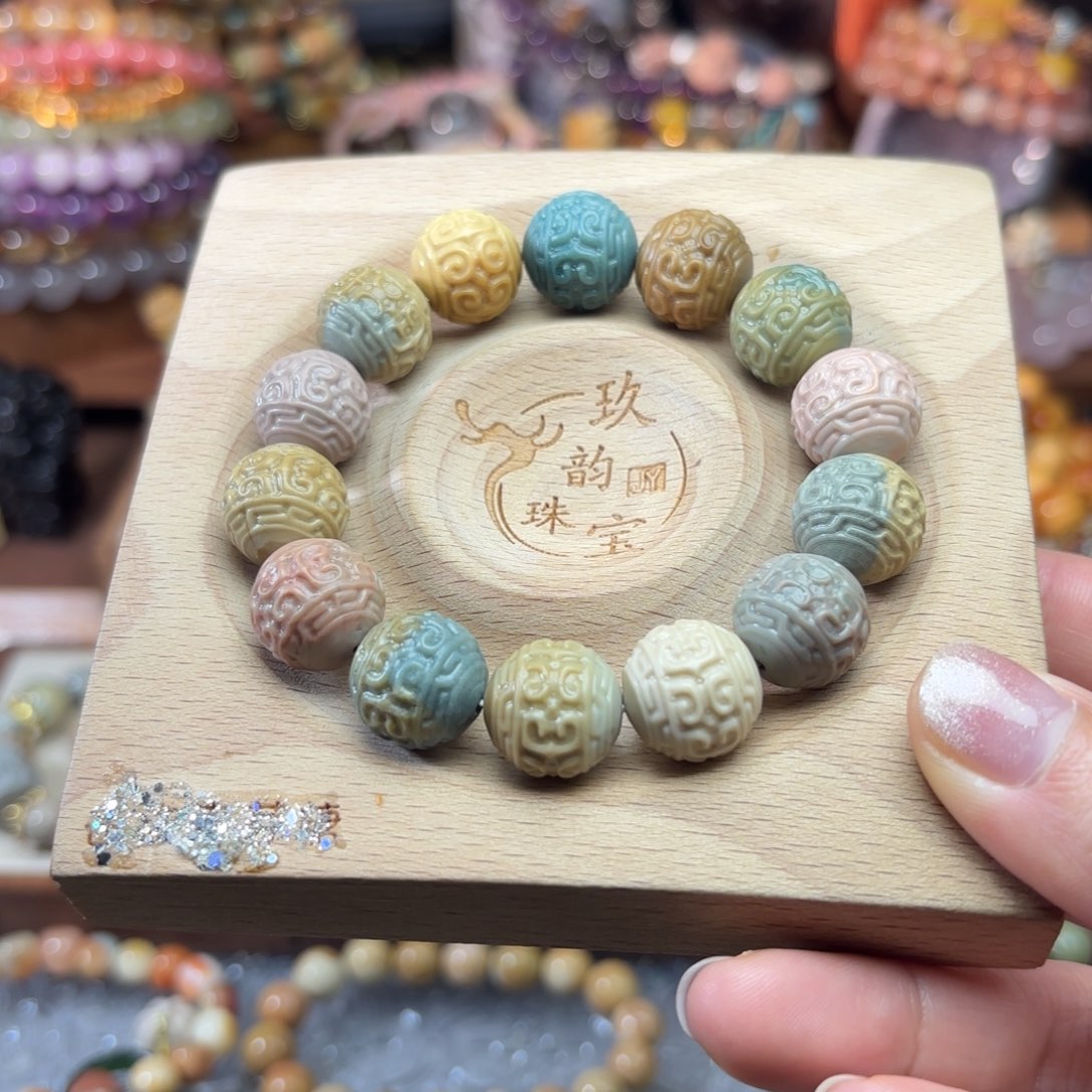 石英质玉未镶嵌珠宝半成品