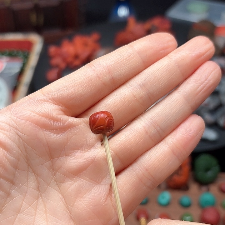 南红玛瑙手链未镶嵌