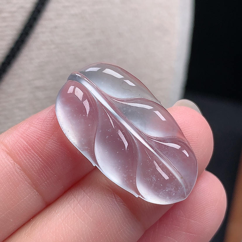 缅甸天然翡翠A货玉石高冰玻璃叶子镶嵌件吊坠饰品27.9*16.1*4.0mm