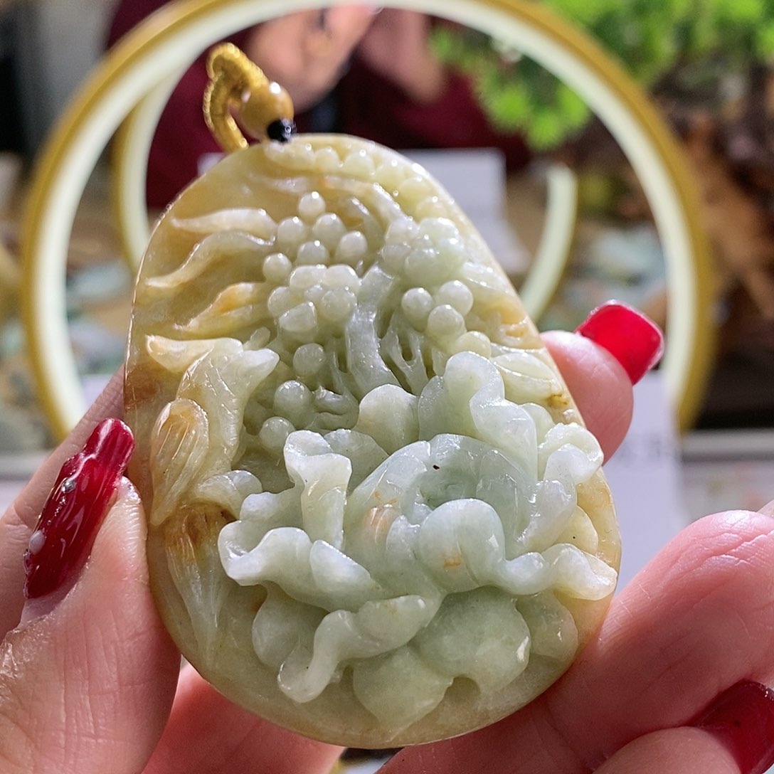 【闪购商品】翡翠颈饰未镶嵌喜上眉梢