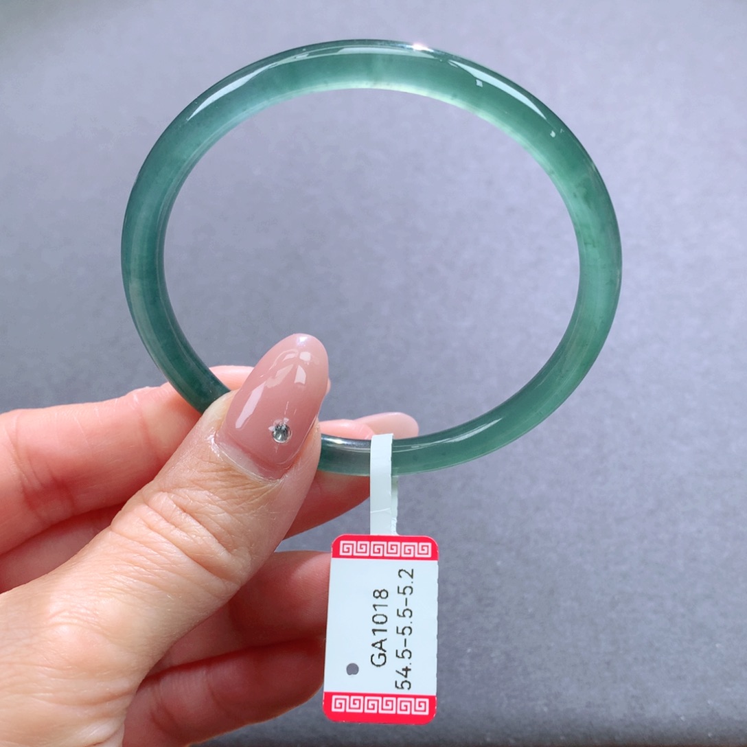 翡翠手镯未镶嵌天然翡翠手镯叮当镯