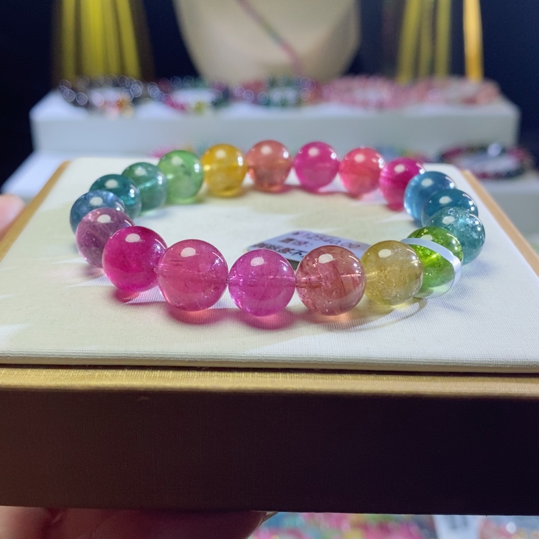 碧玺手链未镶嵌彩虹