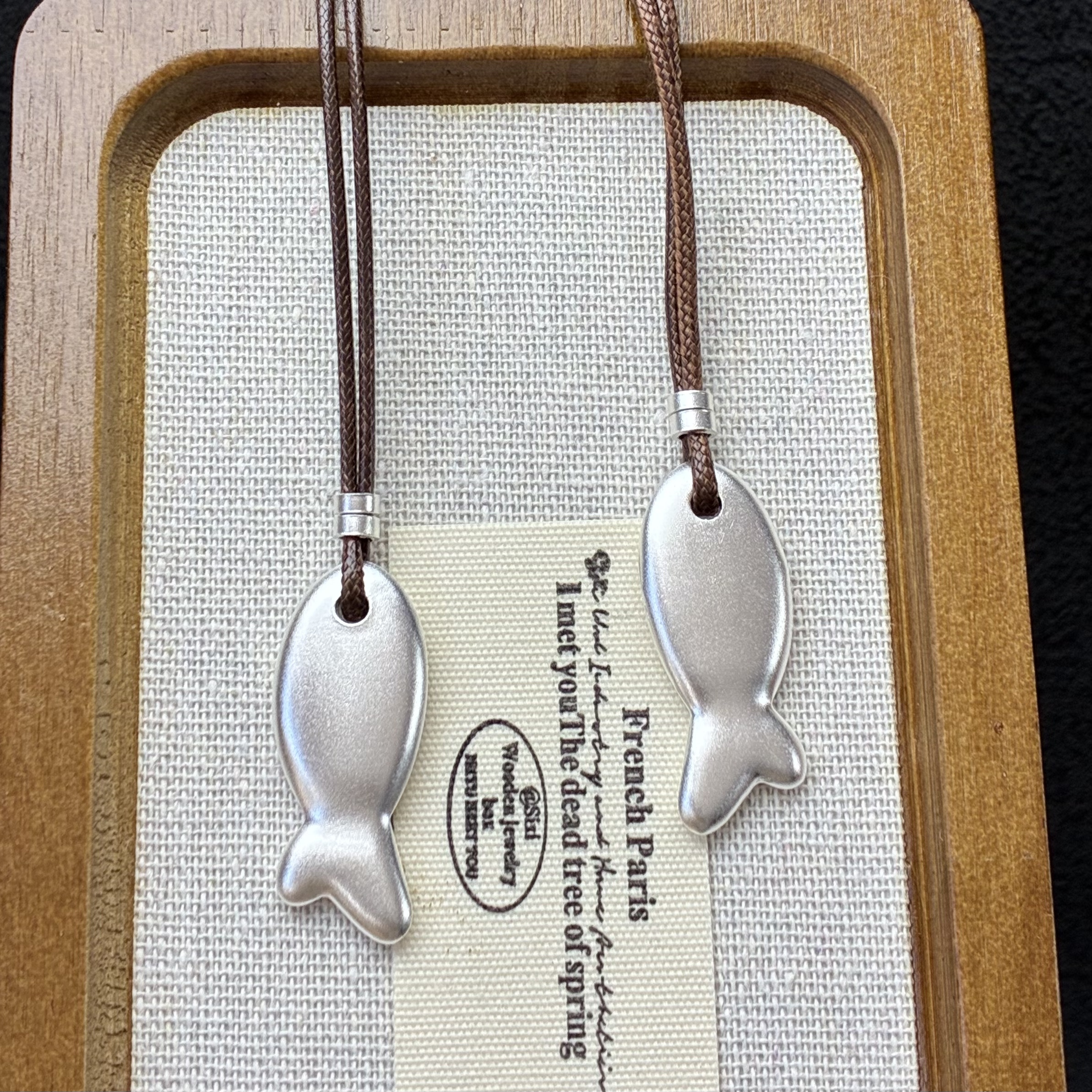 君派 吊坠足银 【小鱼】足银999古法磨砂吊坠百搭新中式精致毛衣链