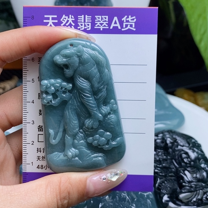 【闪购商品】翡翠颈饰未镶嵌11111111111