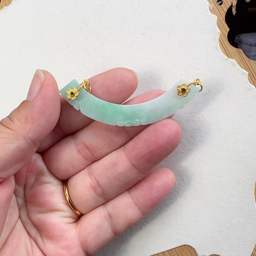 翡翠颈饰未镶嵌仿古