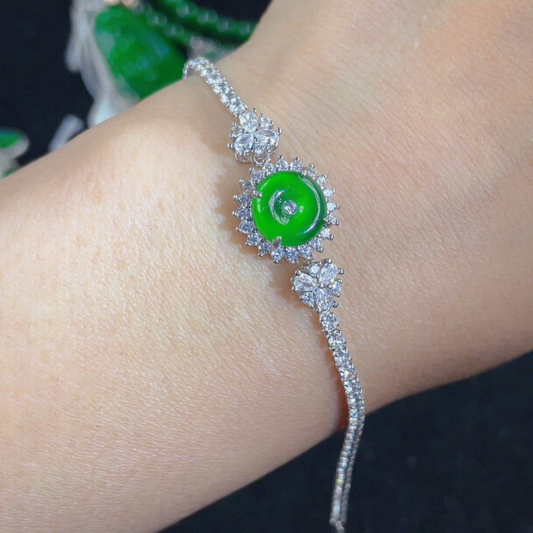 翡翠吊坠(不含链)银S925镶嵌